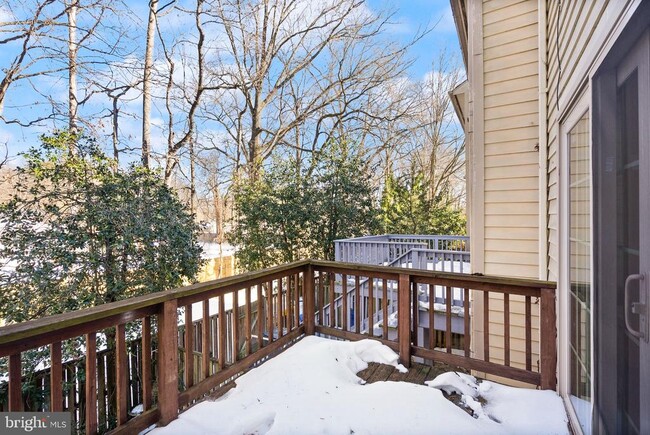 Building Photo - 7829 Mt Woodley Pl