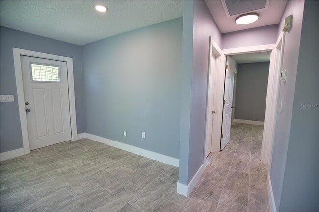 Building Photo - 3392 Orange Rd