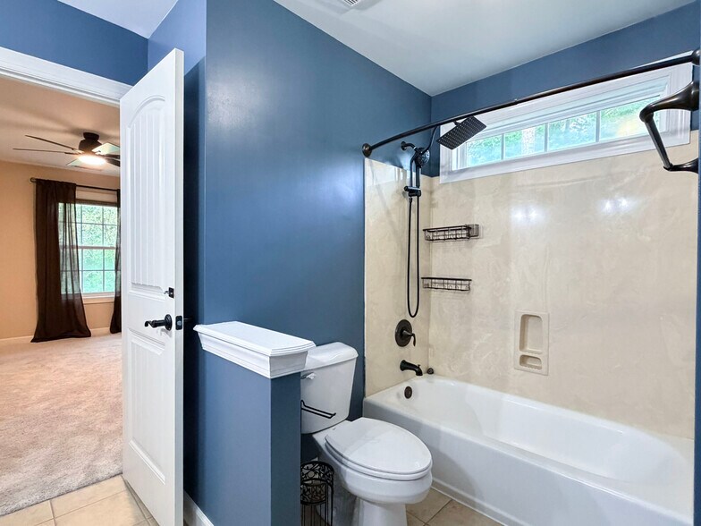 Building Photo - 5604 Pine Rock Ct