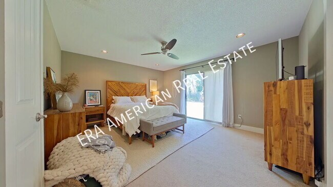 Building Photo - 410 Spanish Moss Trail