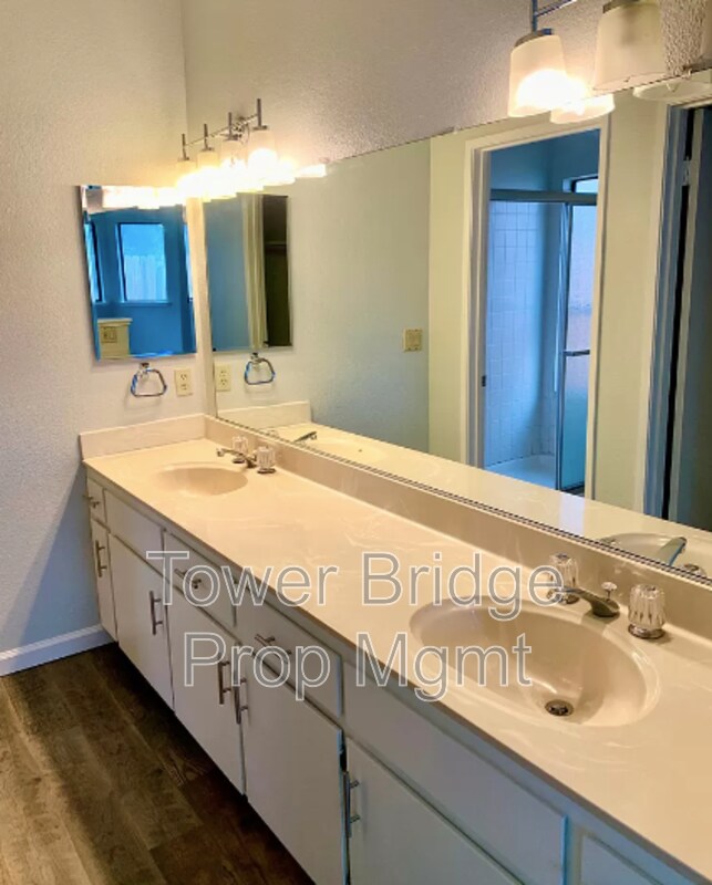 Building Photo - 1349 Chignahuapan Way
