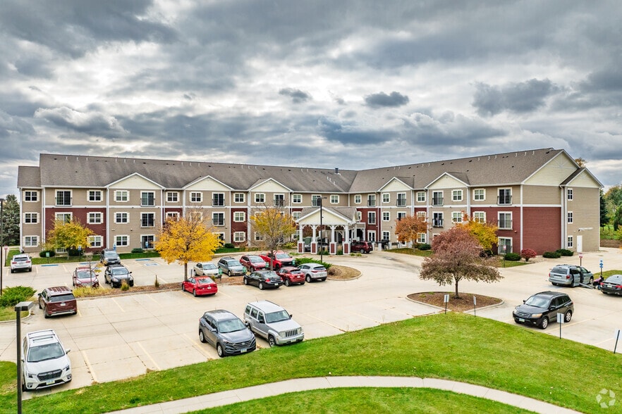 Primary Photo - Legacy Manor of Waterloo