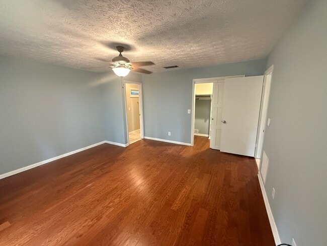 Building Photo - 2374 Stafford Dr