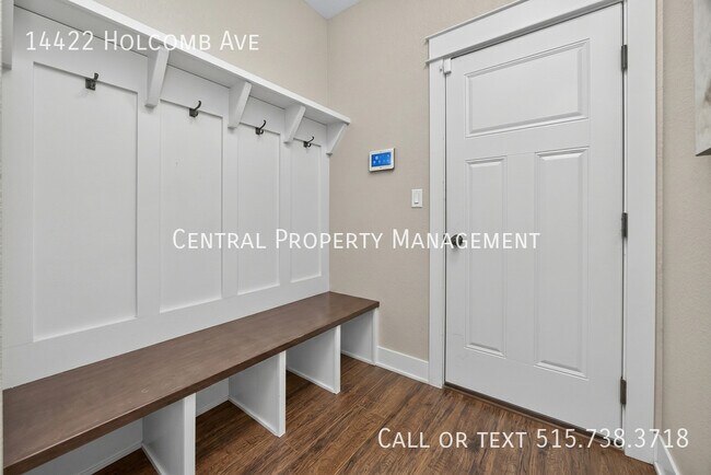Building Photo - 14422 Holcomb Ave