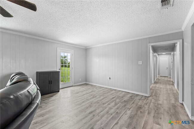Building Photo - 4271 FM 438 Loop