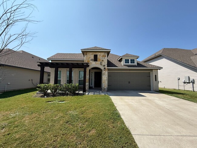Primary Photo - 6108 Golden Gate Dr