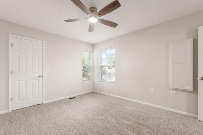 Building Photo - 3055 Glenloch Cir