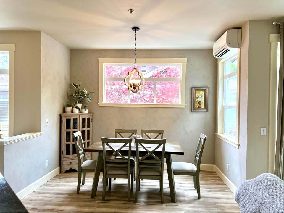 Dining Room - 737 241st Ln SE