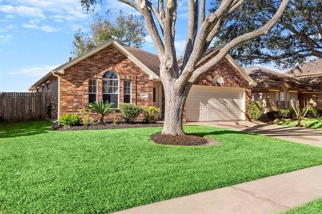 Building Photo - 23035 N Waterlily Dr