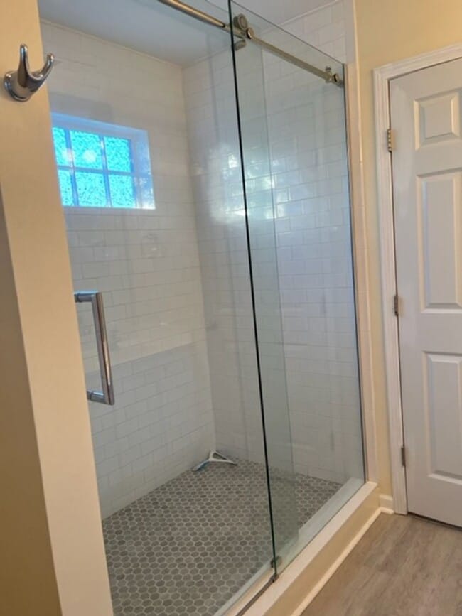 Building Photo - Three Bedroom Two Bath Home with Frog