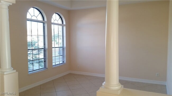 Building Photo - 10153 Avalon Lake Cir