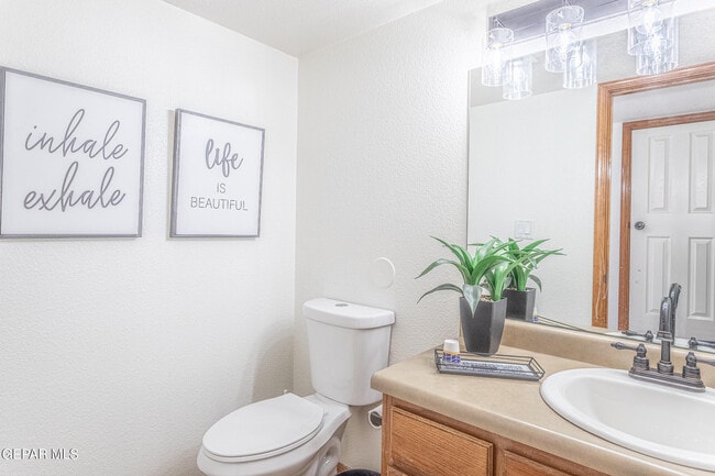 Building Photo - 1328 Morgan Marie St