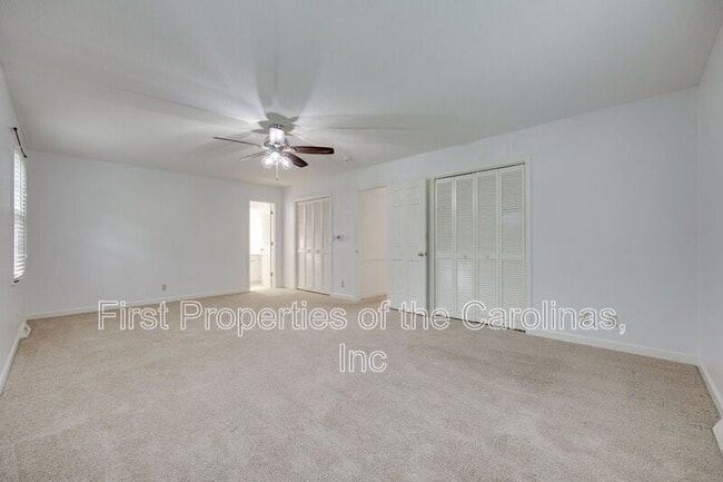 Building Photo - 1003 Chesterfield Ave