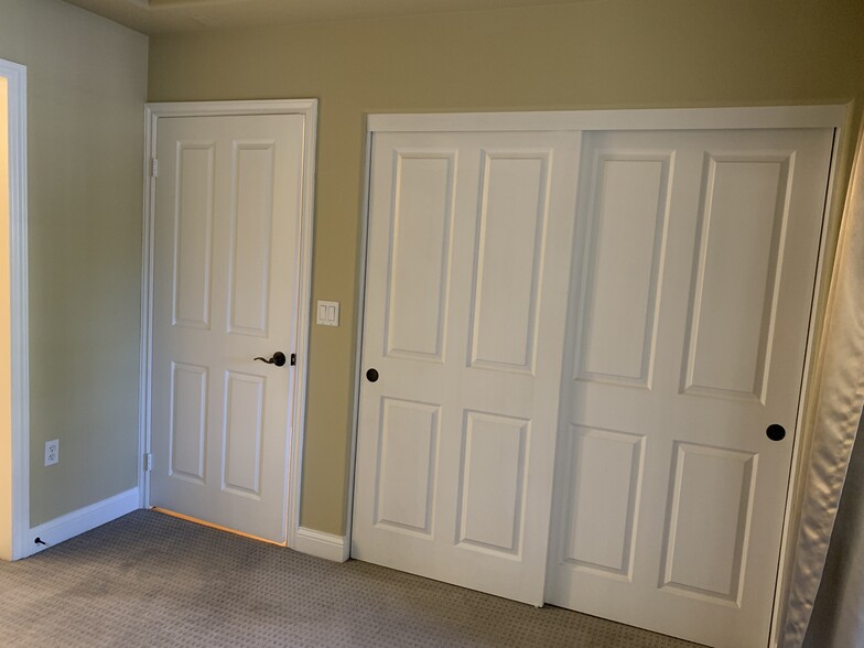 Downstairs bedroom - 12975 Agustin Pl