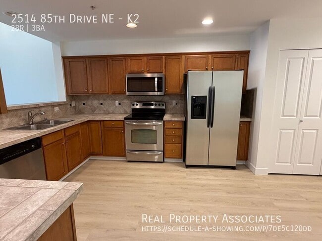 Building Photo - 2514 85th Dr NE