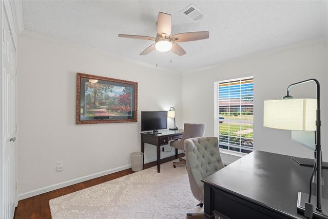 Building Photo - 105 Violet Dr