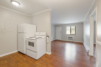 Building Photo - 1 bedroom in west Nashville