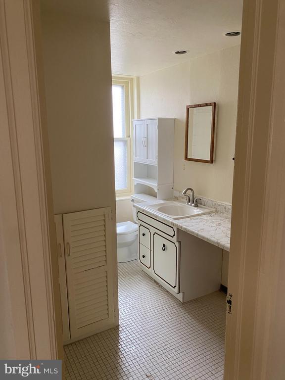 Building Photo - 311 Nice Ave