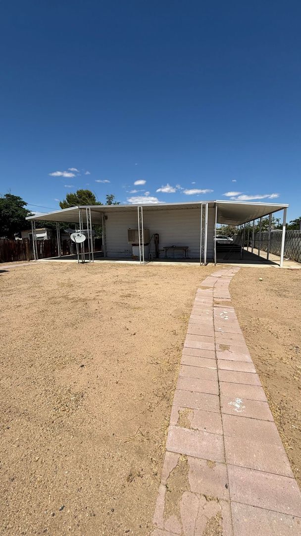 Building Photo - Updated 3 bedroom, 2 bathroom mobile!