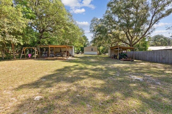 Building Photo - 6830 Deer Springs Rd