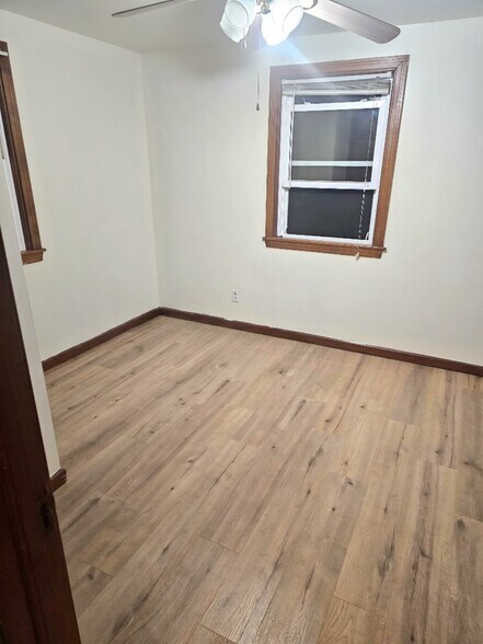 Building Photo - 21 Wisner Ave