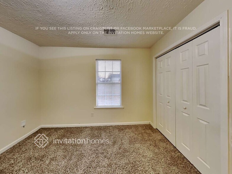 Building Photo - 151 Greenleaf Dr