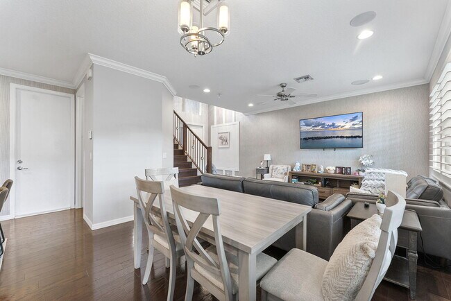 Building Photo - 4543 Mediterranean Cir