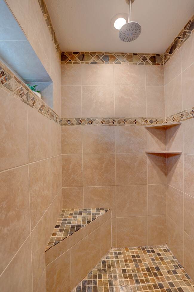 Master Bath Walk-In Shower w/ rainfall - 3816 W Taft St