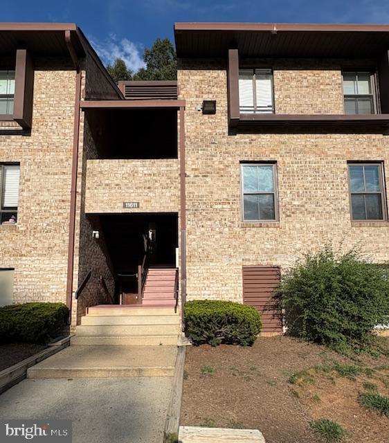 Primary Photo - 11611 Stoneview Square