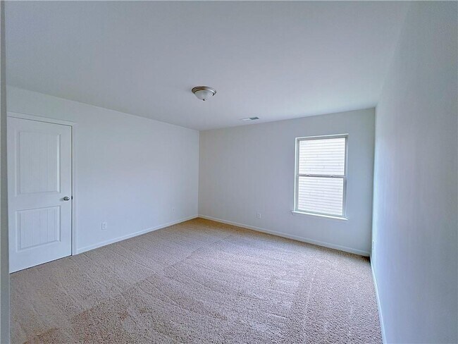 Building Photo - 2477 Osceola Rd