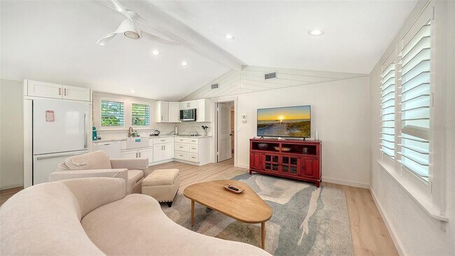 Building Photo - 3708 Sandspur Ln