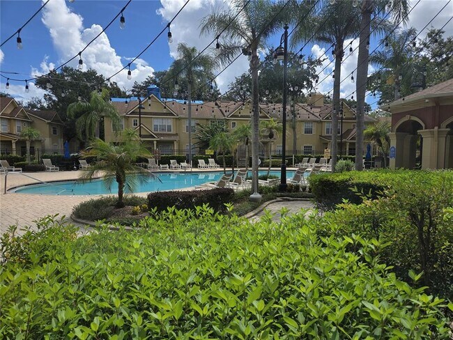 Building Photo - 858 Grand Regency Pointe