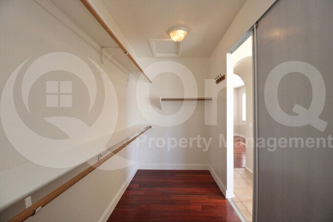 Building Photo - 17008 S 27th Ln