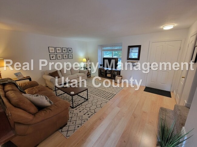Primary Photo - Eagle Mountain Townhouse