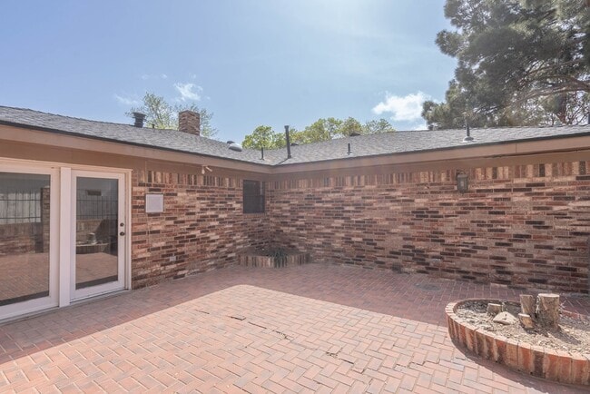 Building Photo - 4503 Westminister Dr