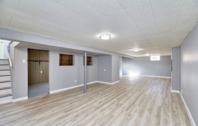 Building Photo - 9530 Cote Brilliante Ave