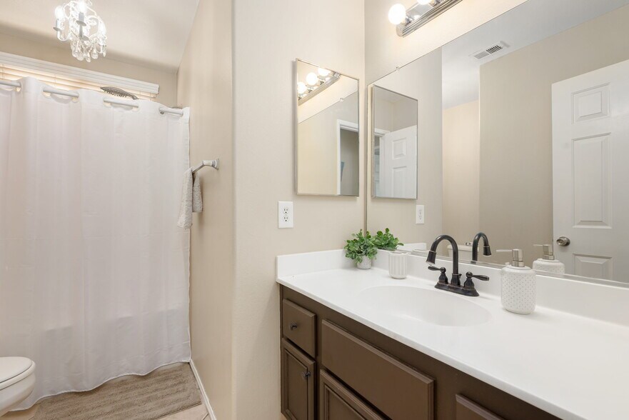 Building Photo - 79309 Paseo del Rey