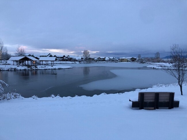 Building Photo - A Lovely Westside Single Family Home in the Desirable Valley West Subdivision