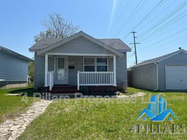 Building Photo - 2612 Vine Ct