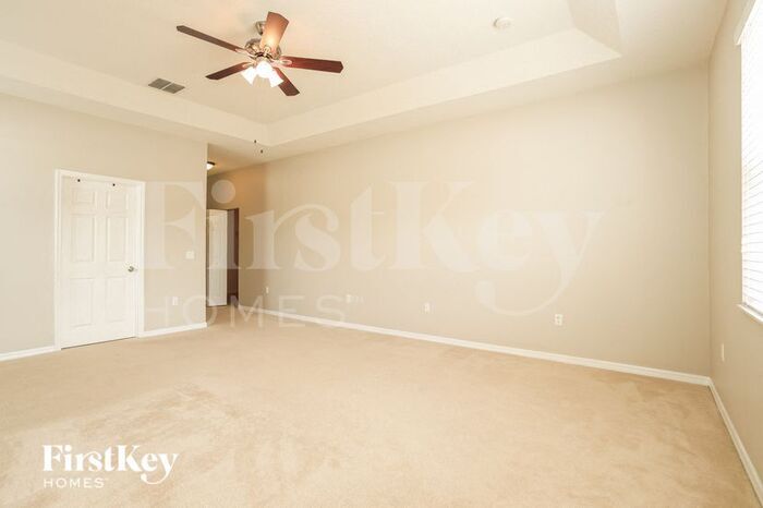 Building Photo - 3221 St Croix Ln