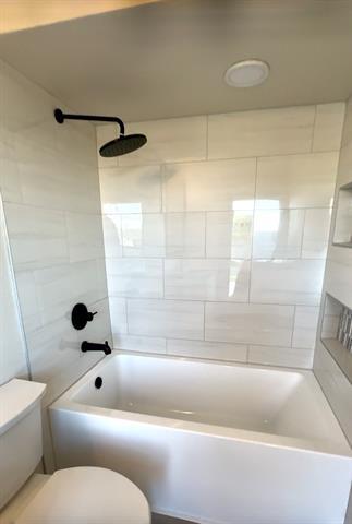 Building Photo - 11525 Webb Chapel Rd