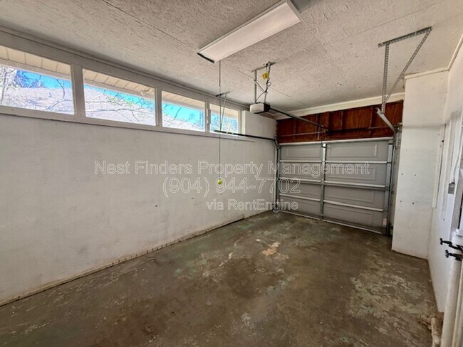 Building Photo - 5252 Rollins Ave