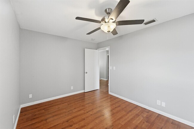 Building Photo - 2501 NW 99th Ave