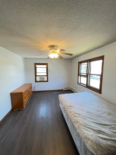 Building Photo - 108 Ruden St