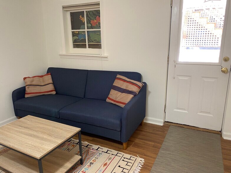 living room - 2407 37th St NW