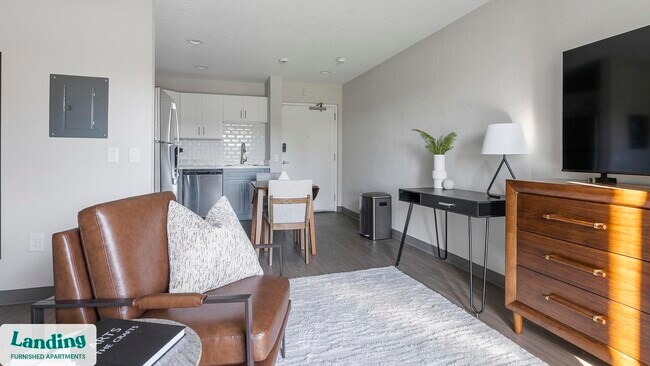 Building Photo - 2305 Aaron St