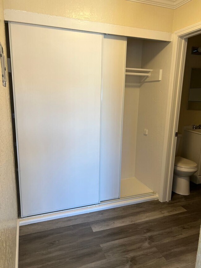 Building Photo - Welcome to SkyView Villa & Somerset Apartm...