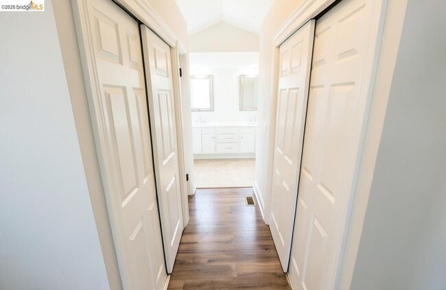 Building Photo - 2413 Santa Cruz Ct