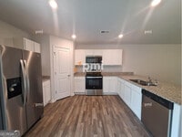 Building Photo - 329 Duck Walk Wy