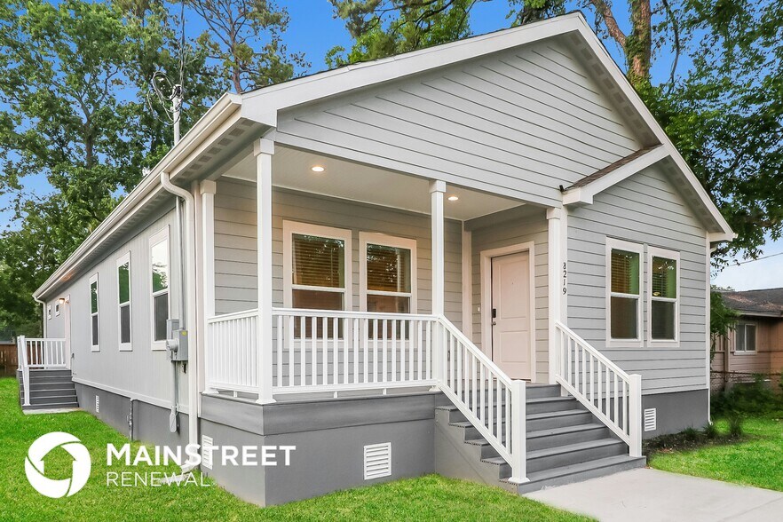 Building Photo - 8219 Crestview Dr